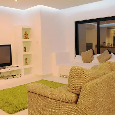 Beblow Flats Apartment *